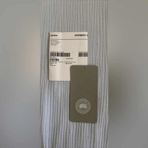 Women’s Canada Goose(Red) Hybridge Lite Hoodie Sz Med - Picture 9 of 10